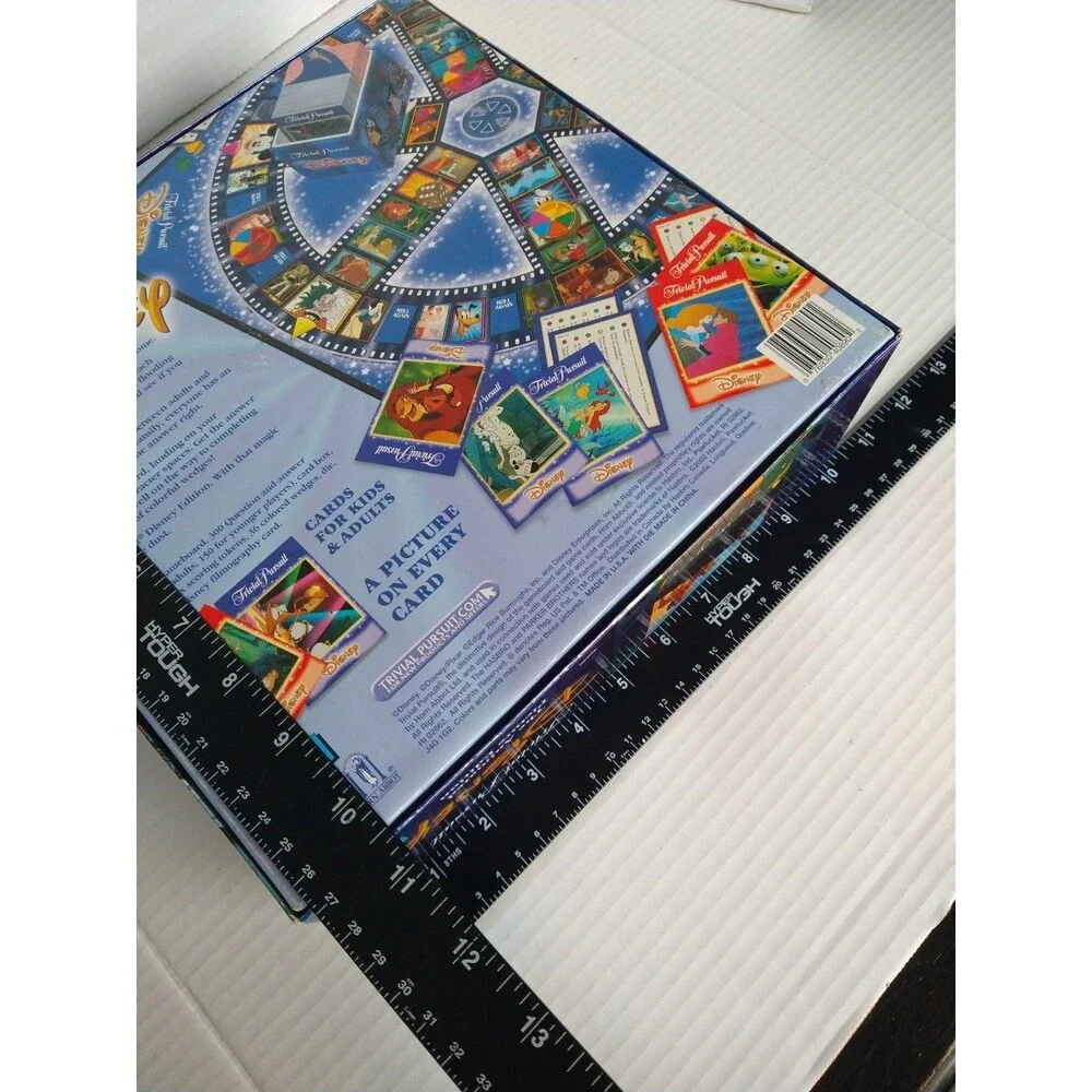 Disney Trivial Pursuit Animated Picture Edition 2002 Complete Board Game Vintage